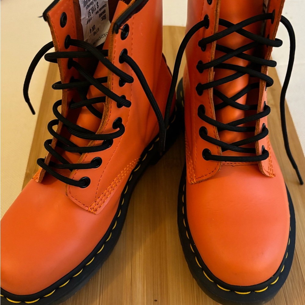 Dr.Marten Boots